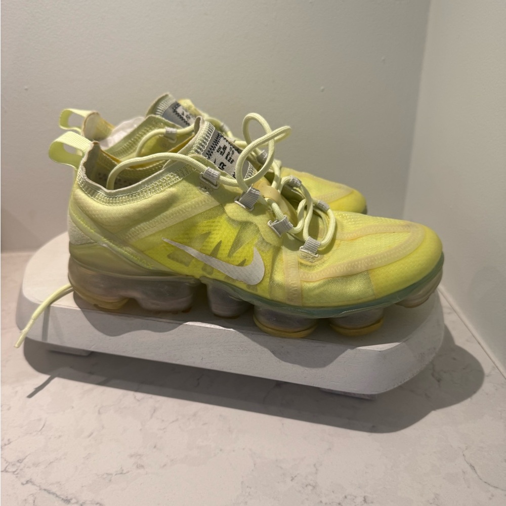 Nike VaporMax Lemon Sneakers